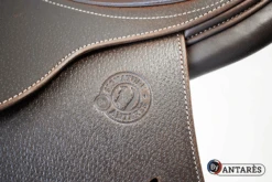 Signature By Antares Jumping Saddle Grain Leather 7 Signature By Antares Jumping Saddle Grain Leather -Equestrian Supplies Store SIGOBSC GV PIC 202003 04